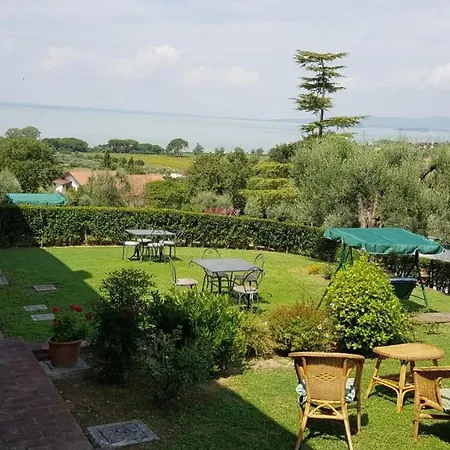 בית כפרי Casale Sul Trasimeno סן פליצ'יאנו