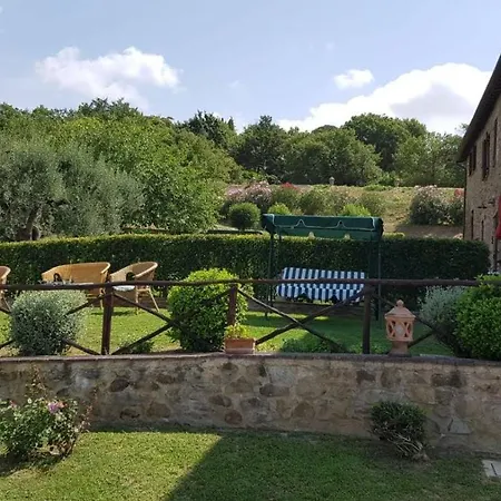 Casale Sul Trasimeno בית כפרי