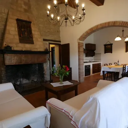 Casale Sul Trasimeno *