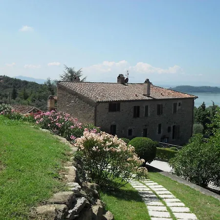 בית כפרי Casale Sul Trasimeno *