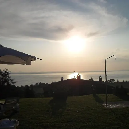 Casale Sul Trasimeno Kır Evi *