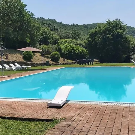 Casale Sul Trasimeno בית כפרי