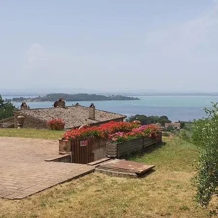 Casale Sul Trasimeno